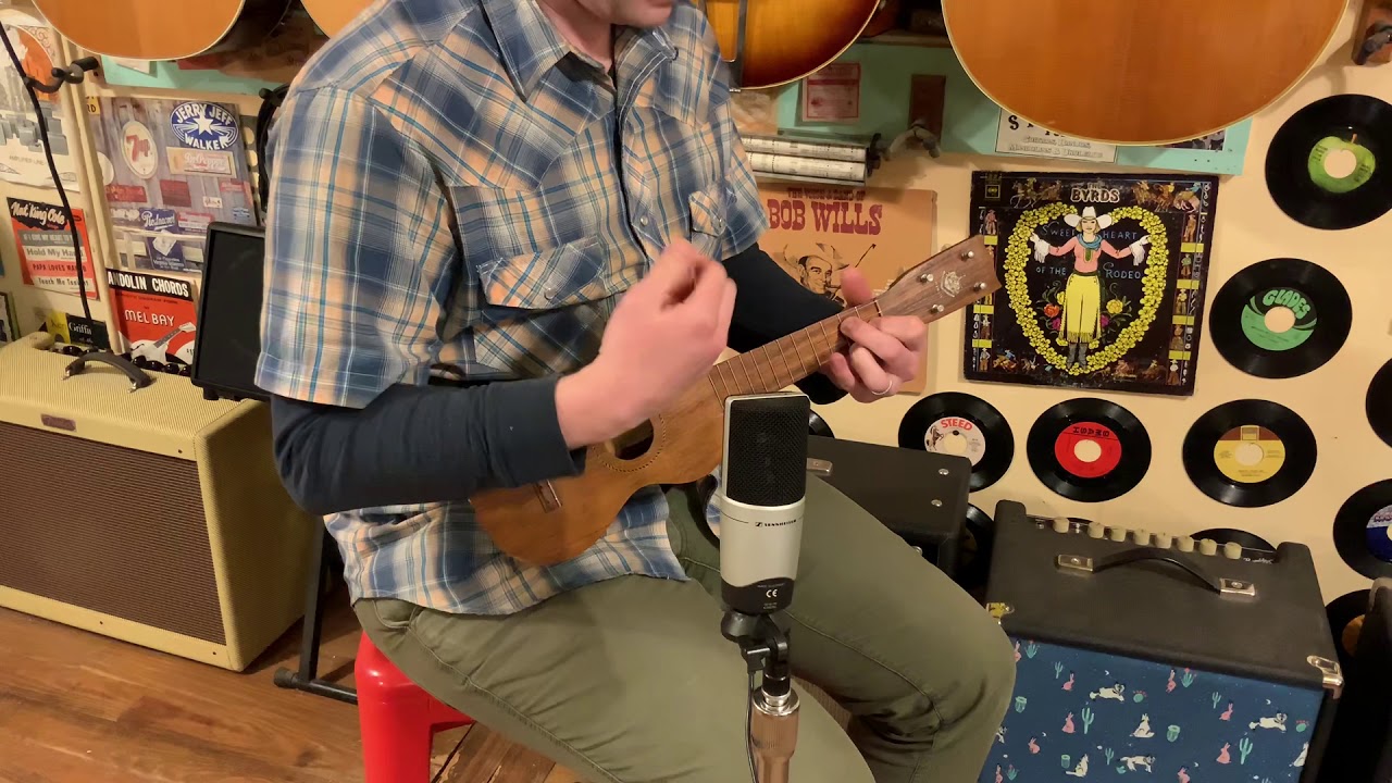 1920s Southern California Music Company mahogany soprano ukulele