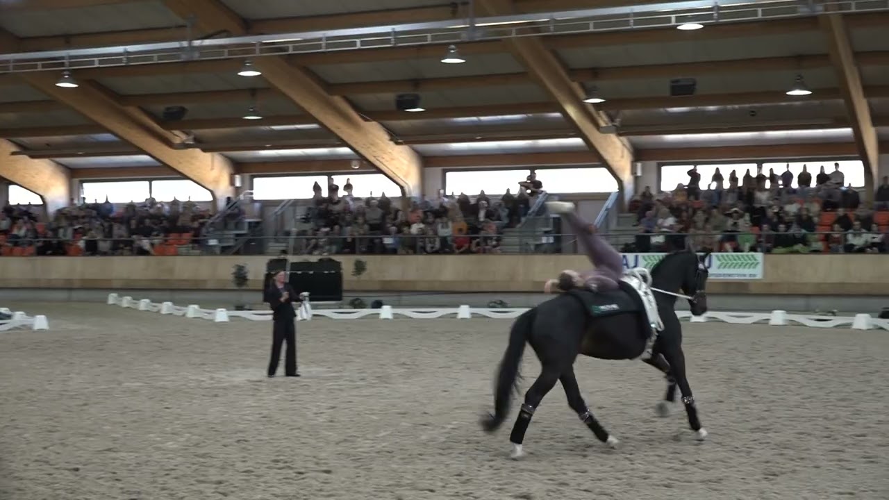 Annemie Szemes freestyle