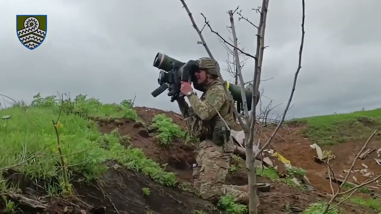 Destroying a Russian tank with a Javelin missile