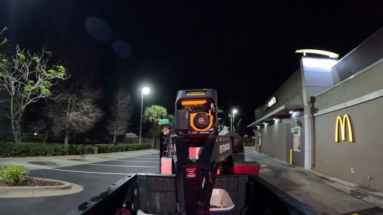 Driving my Chevy Silverado 3500 Duramax Dually w/my PJ Gooseneck Trailer w/GoPro's.  (4K)