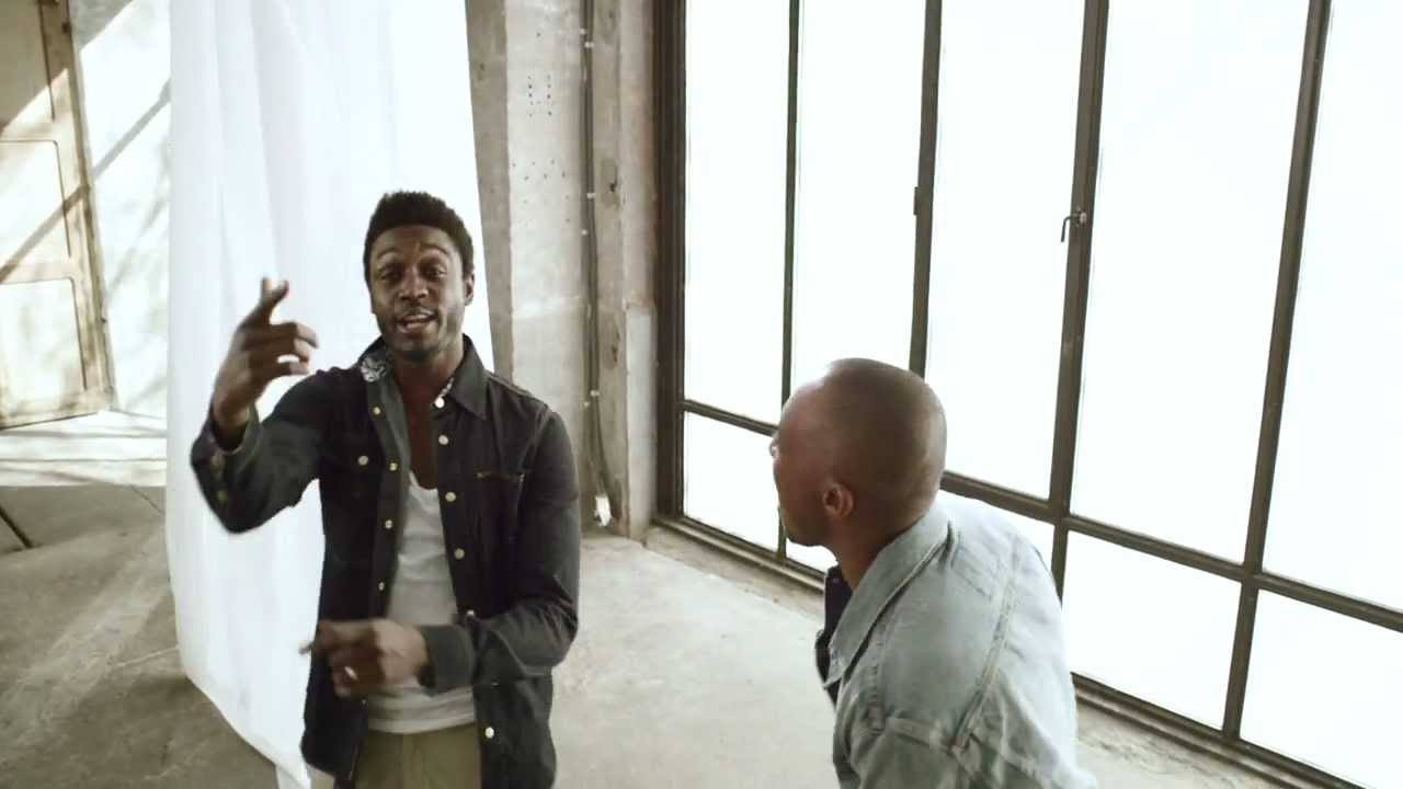 CORNEILLE feat. SOPRANO - Au bout de nos peines [CLIP]