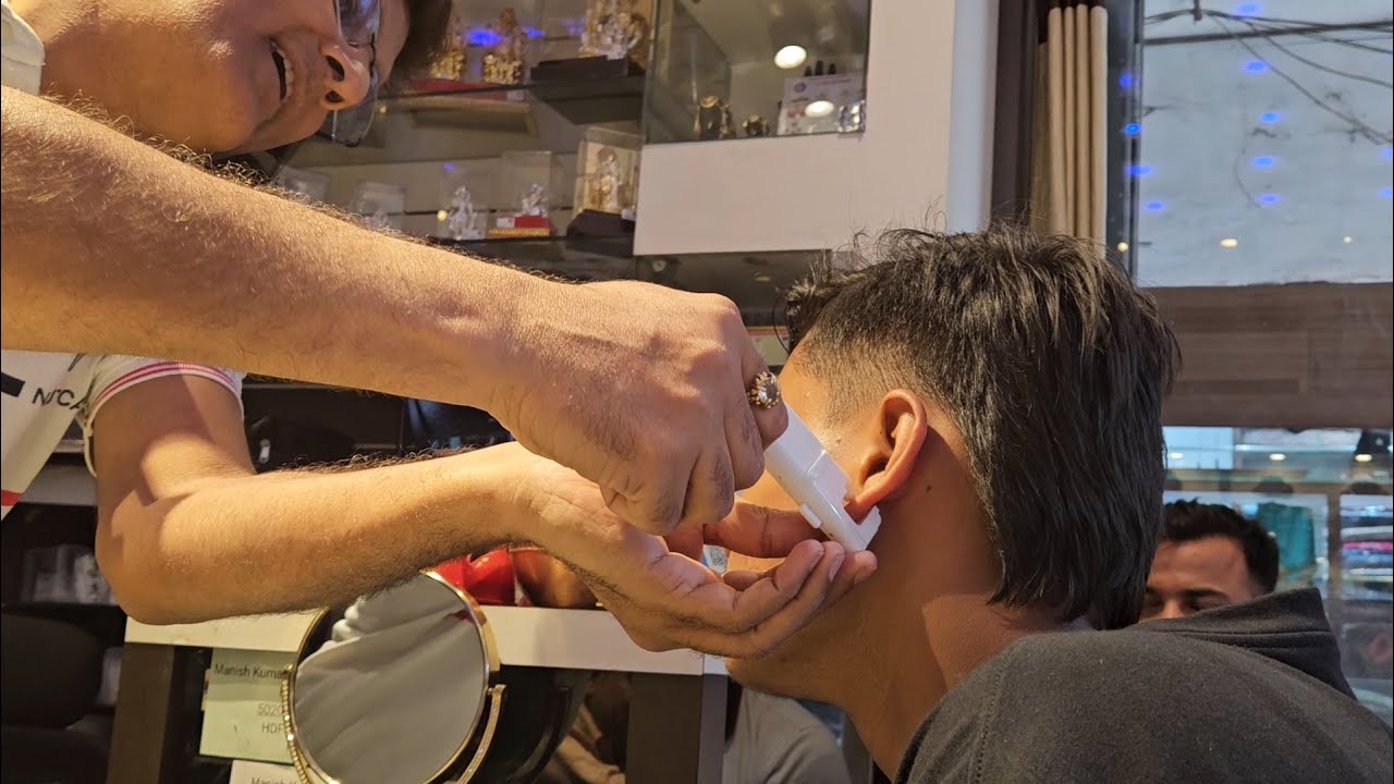 Bhai ne Ear Piercing kaise Kara Liya 🙉😱