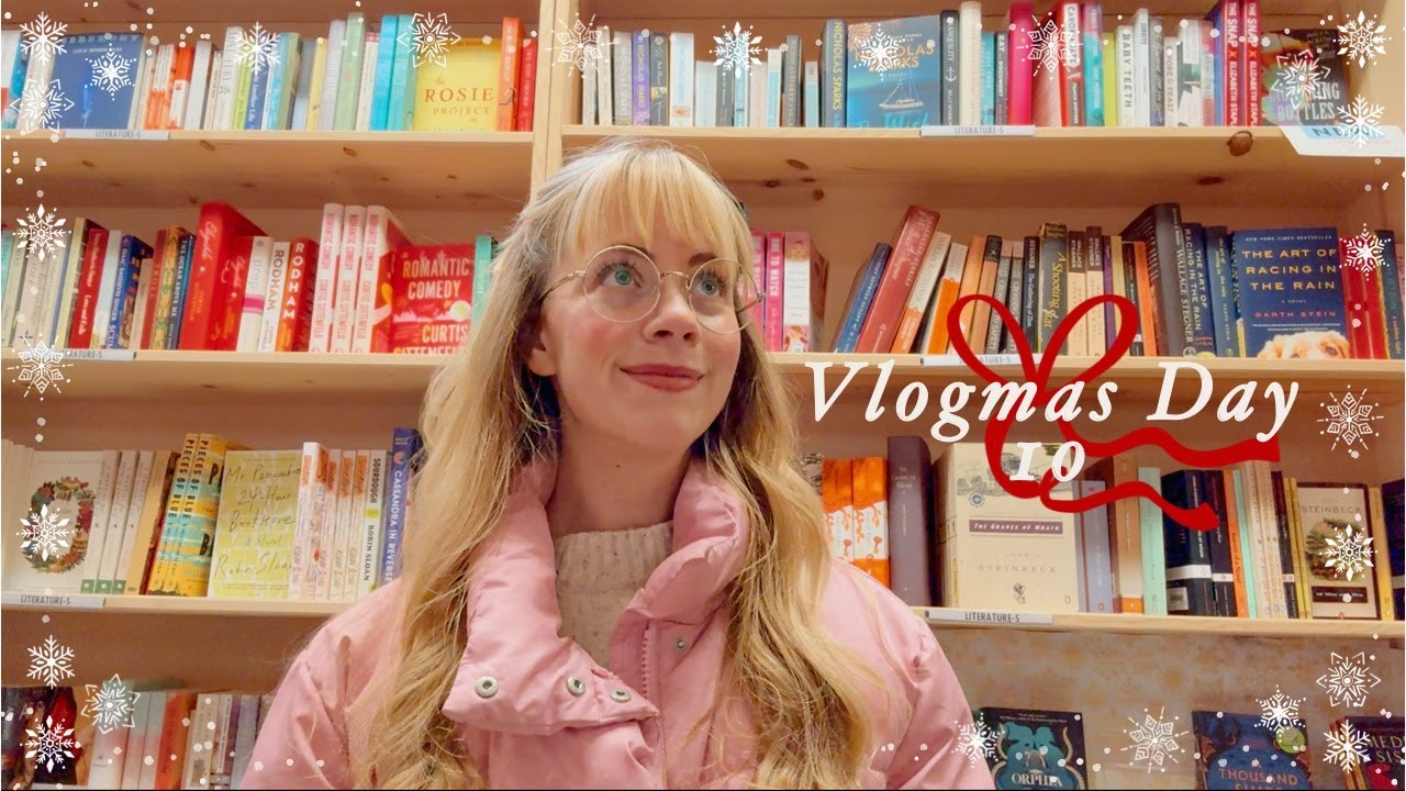 Bookstore browsing & spending the day at a cozy café 🧣🌲✨ VLOGMAS DAY 10