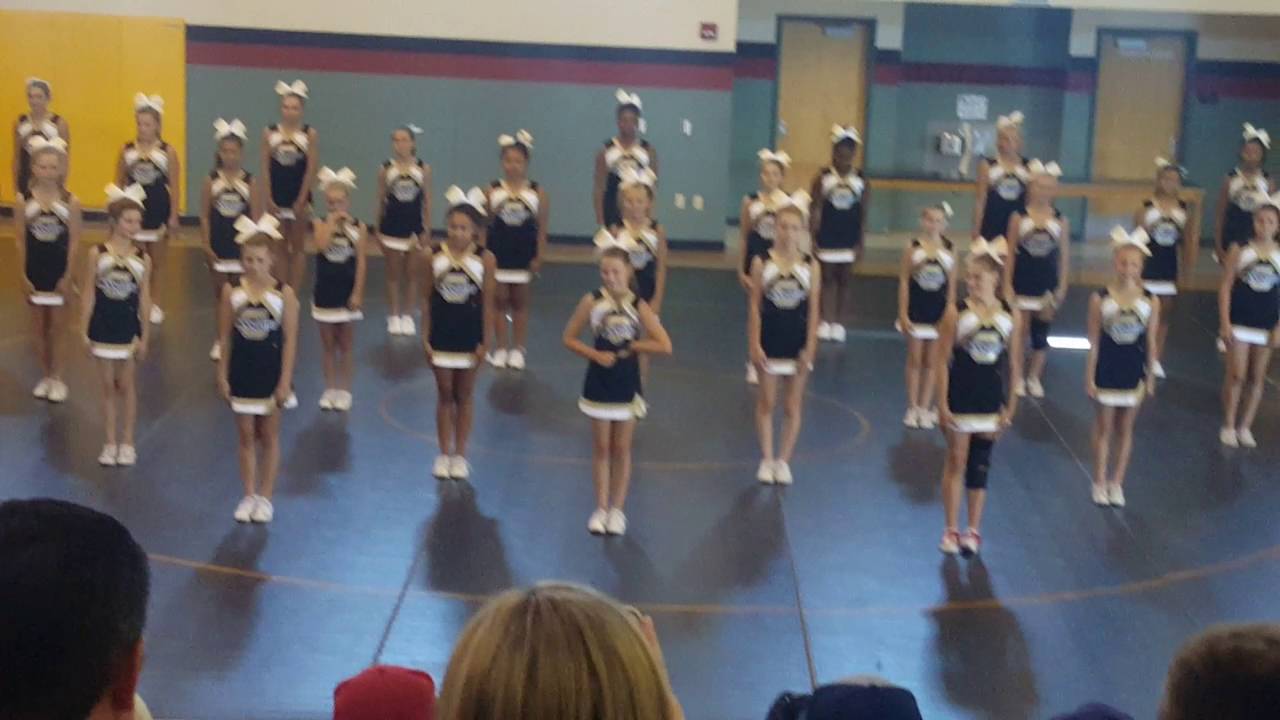 CLMS cheer camp showcase 2016