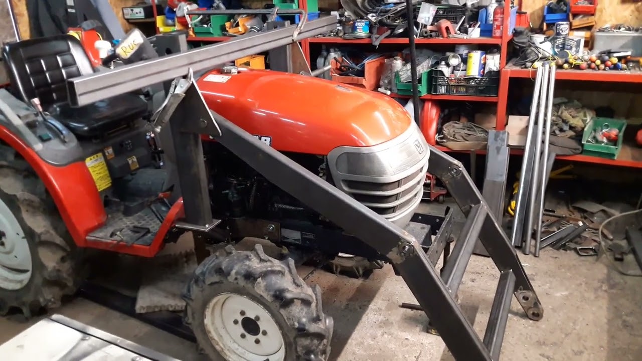 Budowa ładowacza czołowego Yanmar AF16