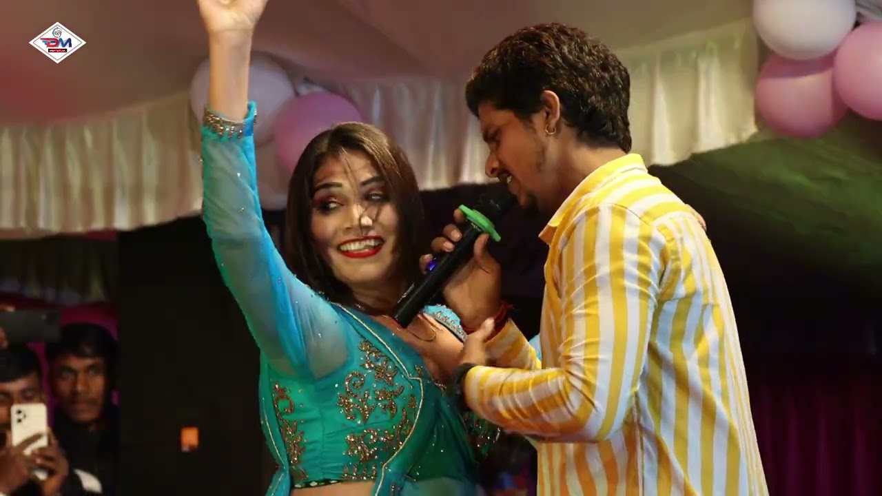 दे द आपन दिल जवानी में । Bhojpuri new song 2023 । Sunny Pandey new song । Sunny Pandey stage show