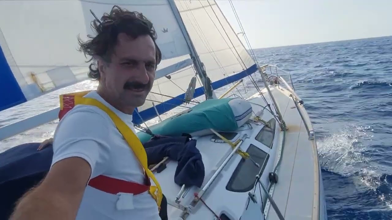 Fatih Aksu Blue Horizon 382.Bölüm: Kızıldenizde kuzeye doğru. Müthiş bir orkinos