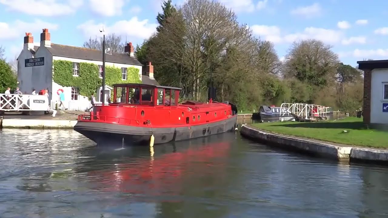 An Hour at Saul Junction