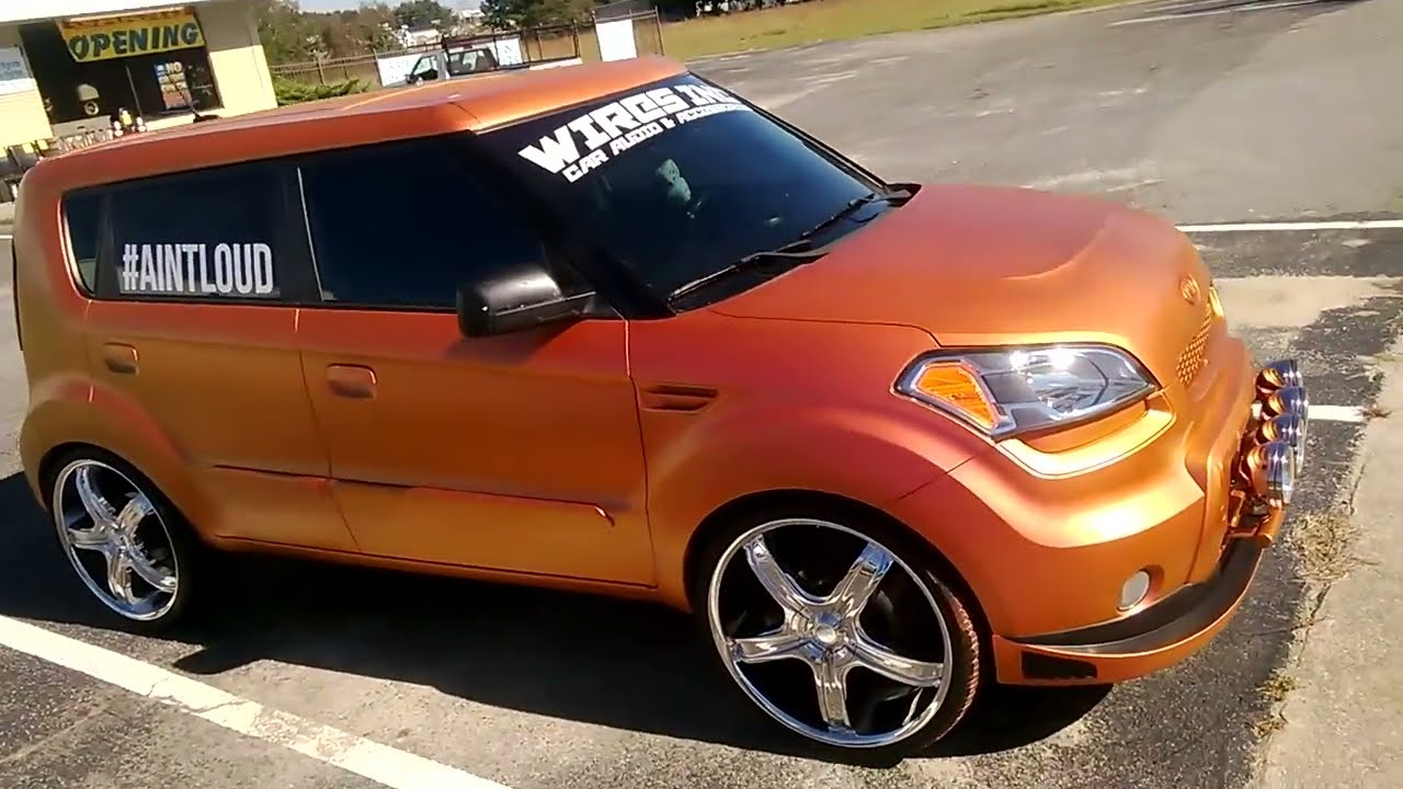 Rob Reco - 2010 Kia Soul - Phoenix Chameleon Plasti Dip