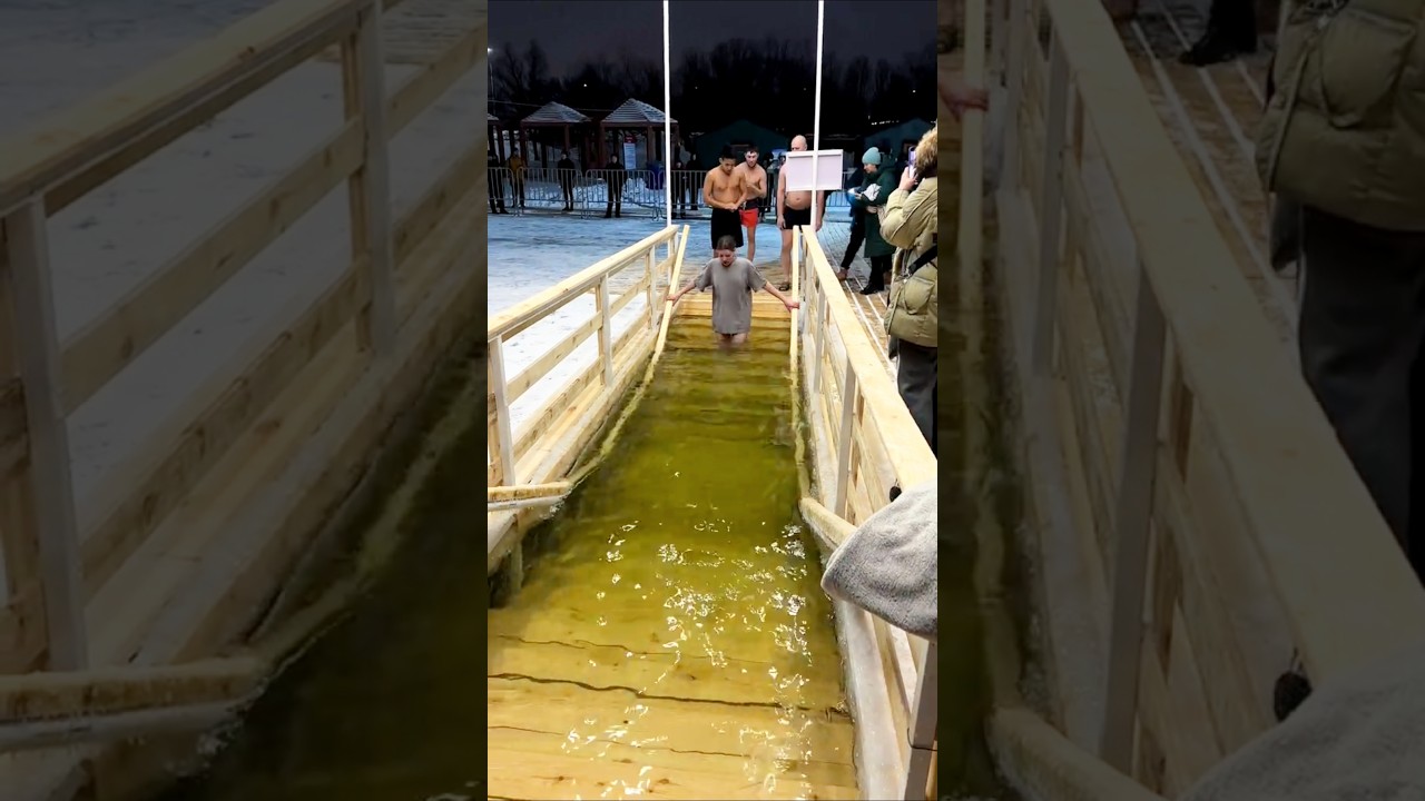 part641#Midnight#Ice#Baptism😱She Entered the👙#Frozen#Water🌊Night IceBath#Challenge🧊NoFearin Freezing