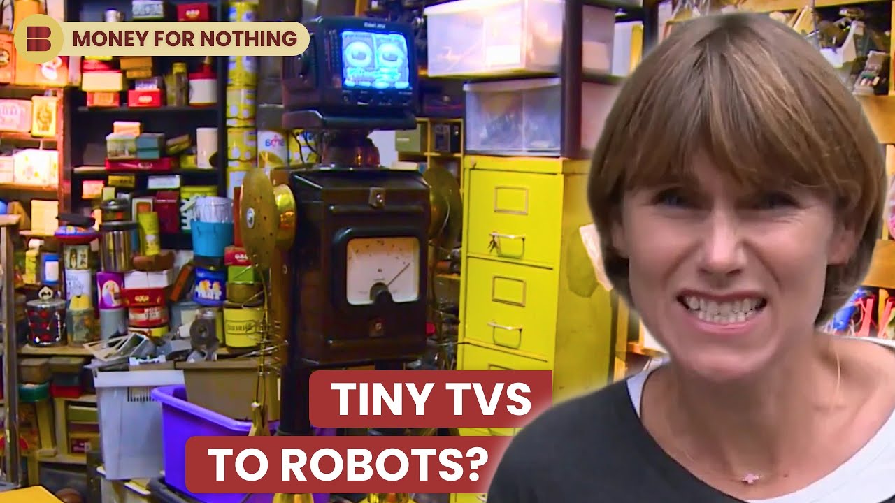 Retro TVs Become Robots From Recycling Centre