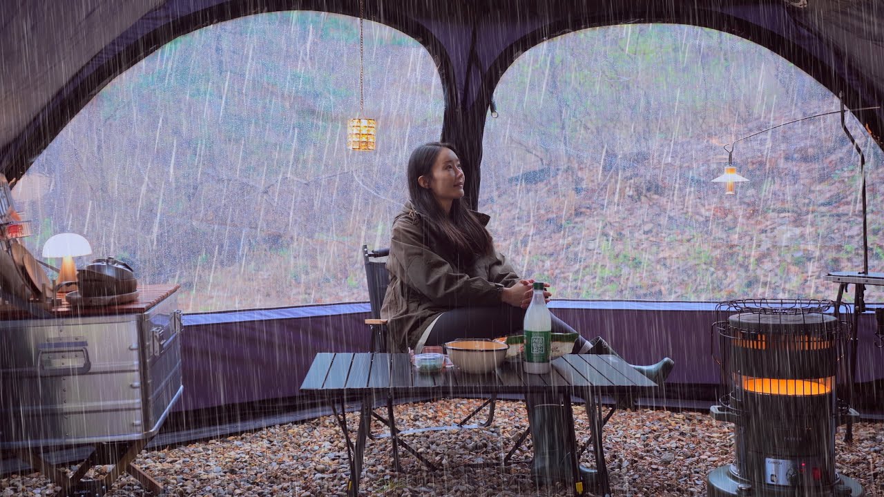 ☔Одиночный кемпинг под дождем. Уютный лес. Прощай, бессонница.