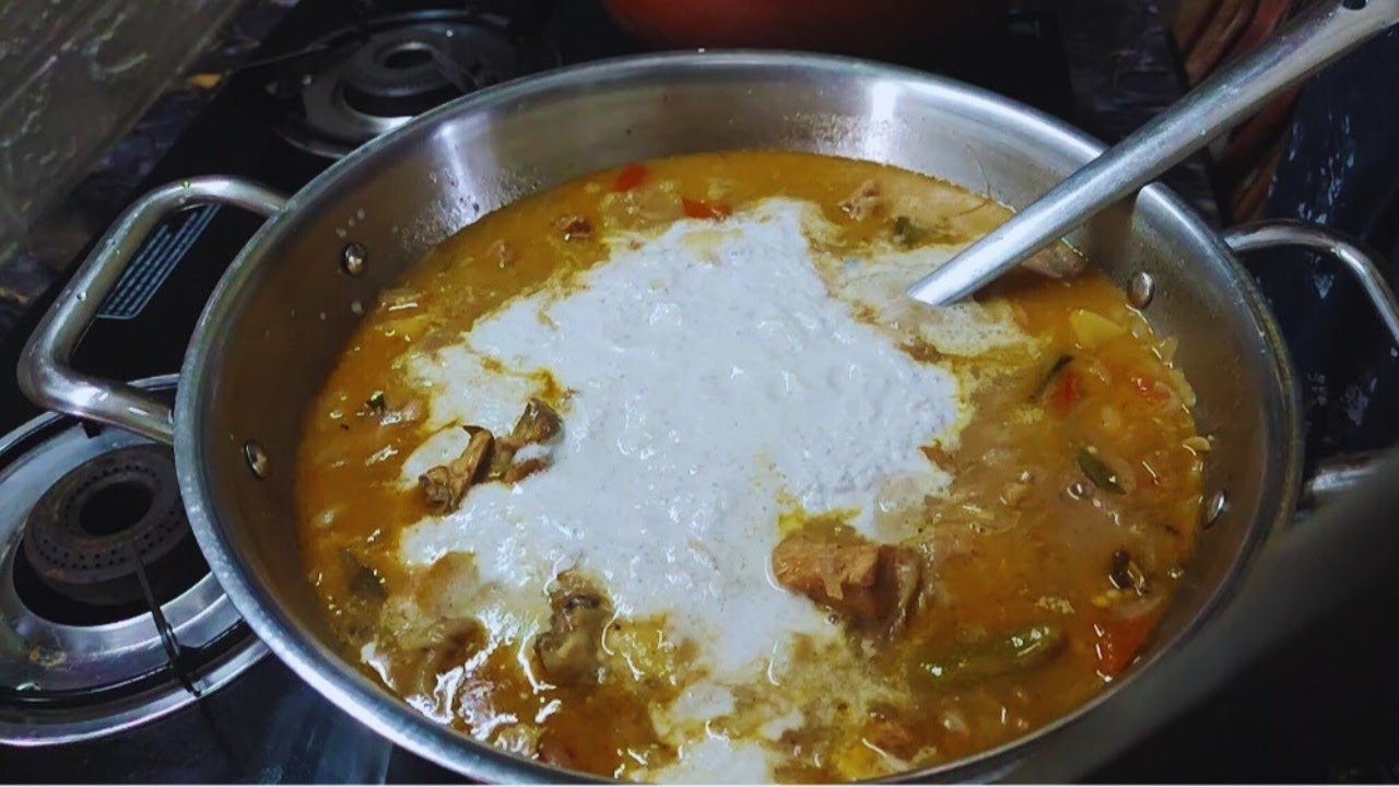 എന്തിന്റെ കൂടെ കഴിക്കാനുള്ളതായാലും കറി ഇത് മതിയാവും#chickenrecipe #chickenkurma#viral  #Aafoosworld 