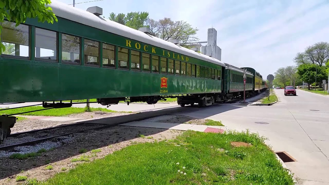 B&SVRR 8419 at Benton st