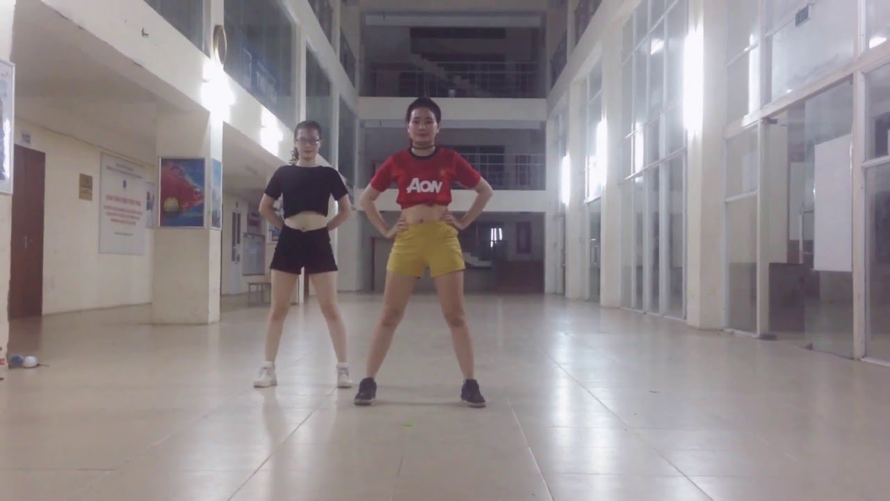Con g&aacute;i c&oacute; quyền điệu- Hariwon( dance cover by Queen Crew)