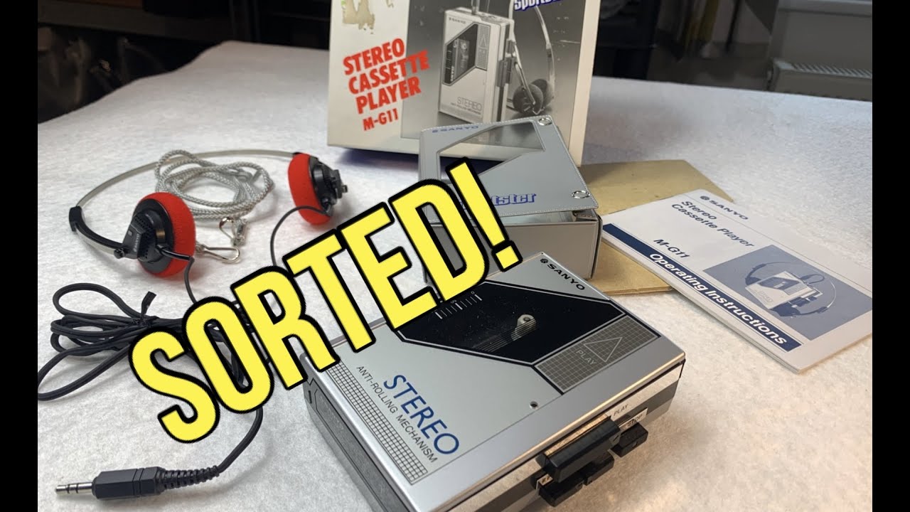 Sanyo M-G11 Personal Cassette Player. Unboxing, Service & Fix. Walkman Battery Corrosion. New Belt