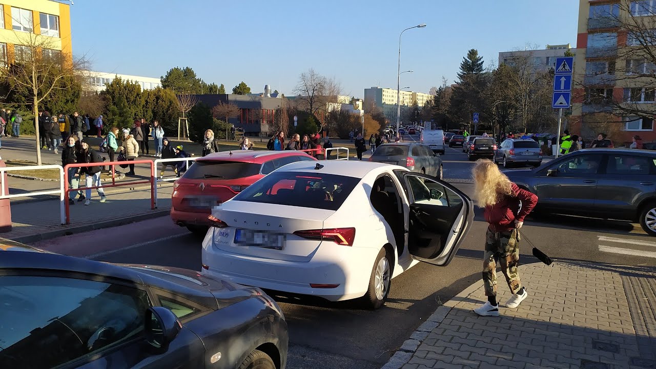 Mladá Boleslav: Zlepší se dopravní situace u škol?