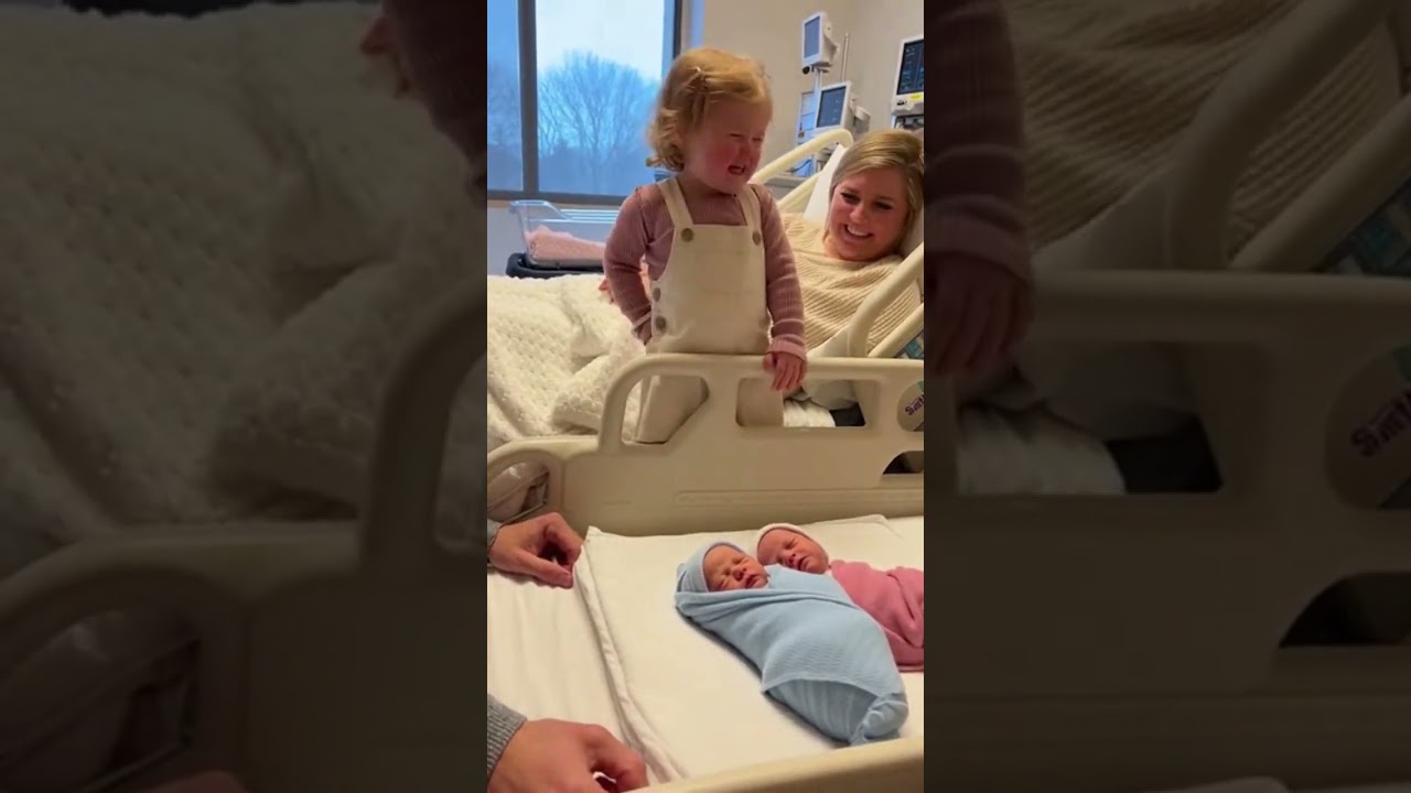 Twin Big Sisters Get JEALOUS When Daddy Kisses Newborn  Pure Toddler Drama#JealousSister #TwinGirls