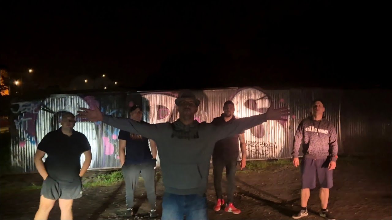 GARAŻ BANDA - UWAŻAJ (prod. SKUT)