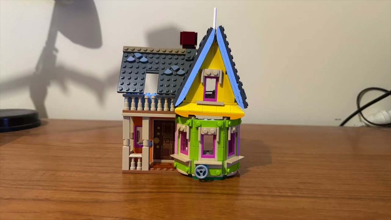 LEGO Disney ‘Up’ House​ 43217 | Bag 3