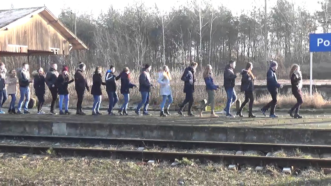 Prezentacja studniówkowa 3A - 98' LO Poddębice
