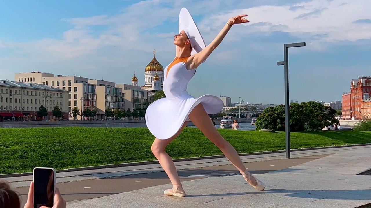 🥵 Moscow Is MELTING! Russia's Brutal Summer Heatwave 🇷🇺 4K Walking Tour