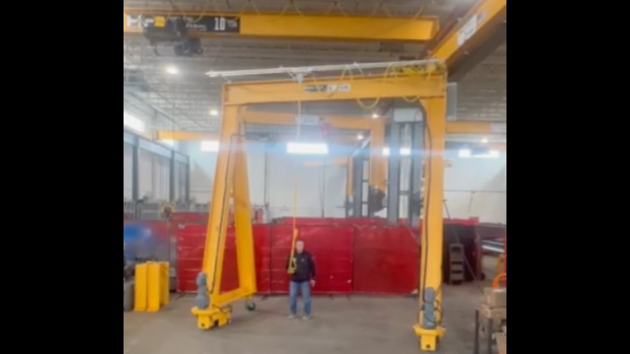 Trackless Motorized Gantry Crane by HSI