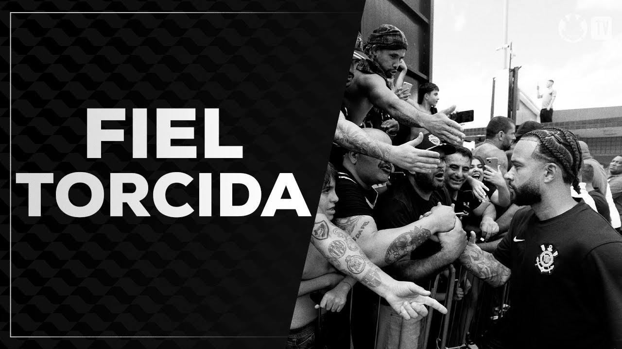FESTA DA FIEL TORCIDA NA SA&Iacute;DA DO &Ocirc;NIBUS PARA A FINAL DA COPA DO BRASIL