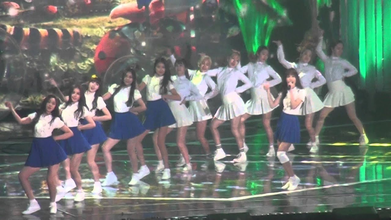 [직캠Fancam] G-Friend 여자친구 Glass Bead 유리구슬 +  Me Gustas Tu 오늘부터 우리는  @2015 Melon Music Awards