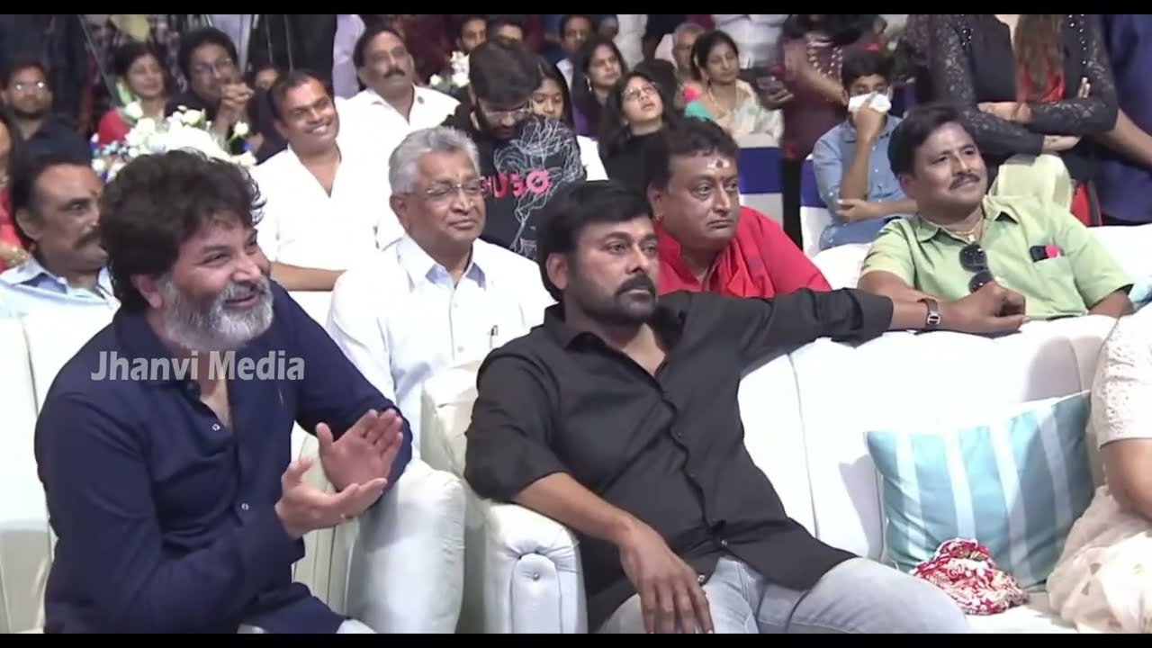 Allu Arjun Sensational Comments On Chiranjeevi | Ram Charan | Allu Arjun VS Pawan Kalyan