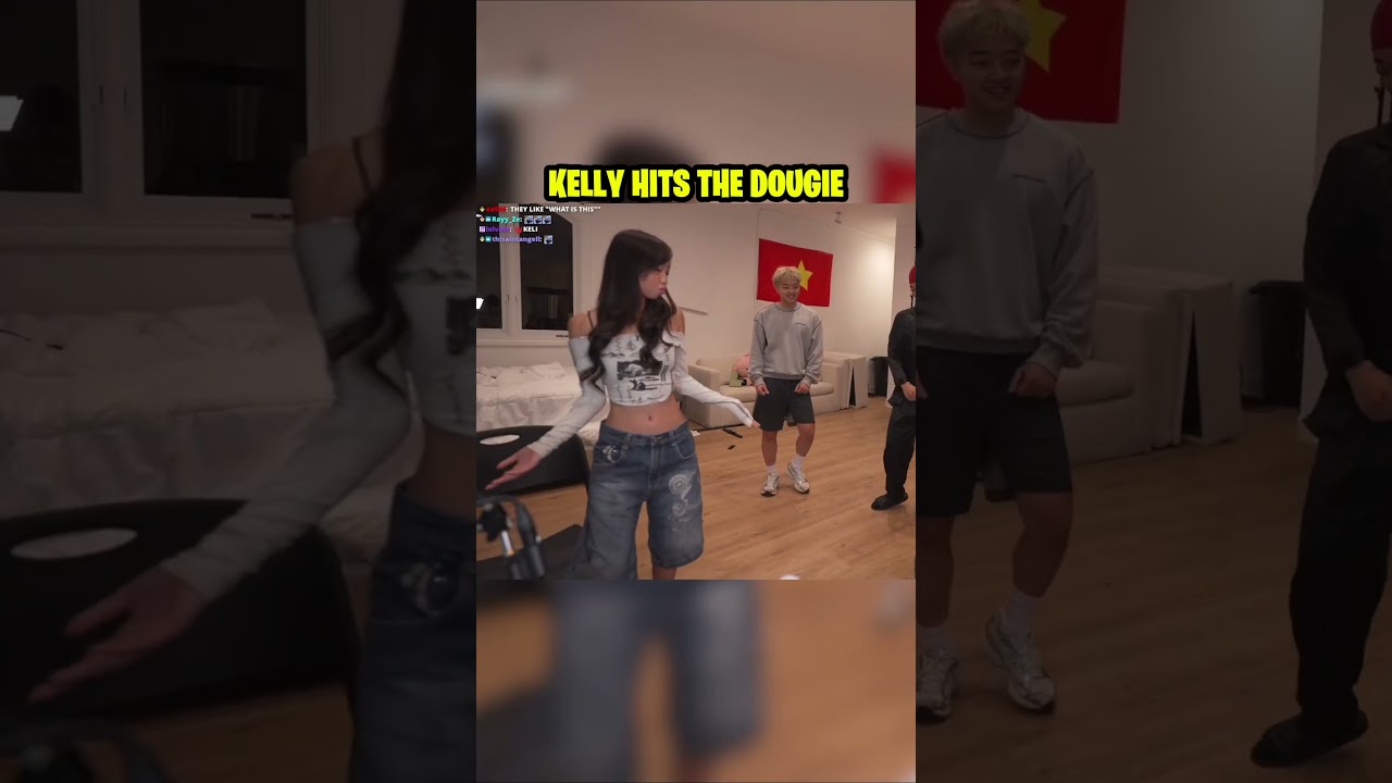 Nah she going crazy😳