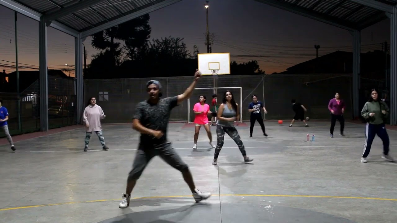 Bachata con tango - Liabo y Piki (ZUMBA LANCO) COMPLETA