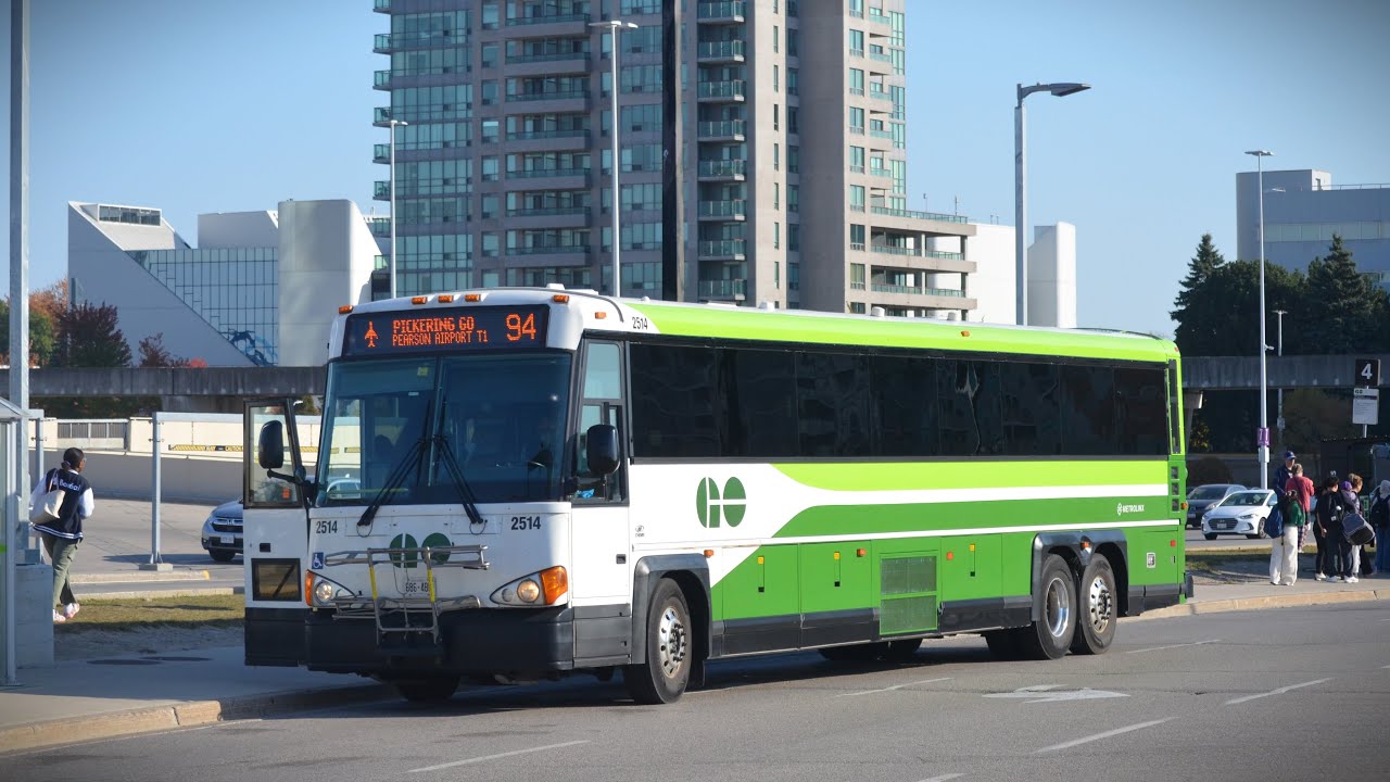 GO Transit 2012 MCI D4500CT #2514 | 94 Pickering/Square One Eastbound