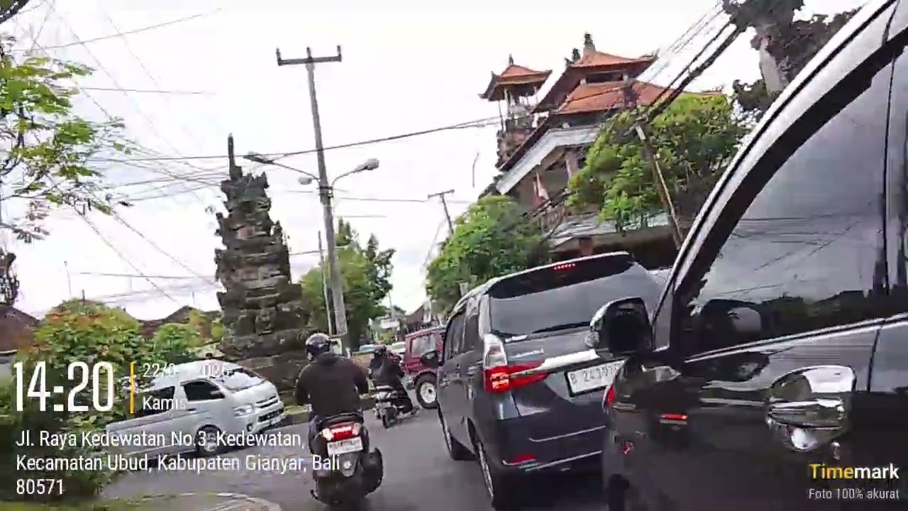 Desa Begawan Payangan Gianyar - Jaba Pura Taman Ayun Mengwi Badung Bali, motovlog perjalanan sore.