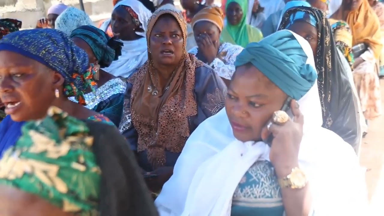 FINAL BURIAL CEREMONY OF MRS AJARAT AMOPE SALAMI THE  MOTHER OF OUR BEAUTIFUL PRESENTER