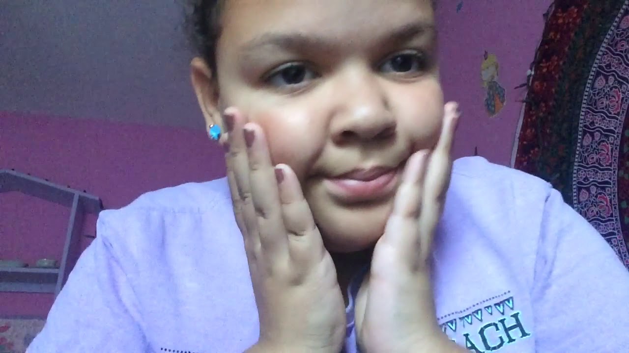 ASMR- hand movements