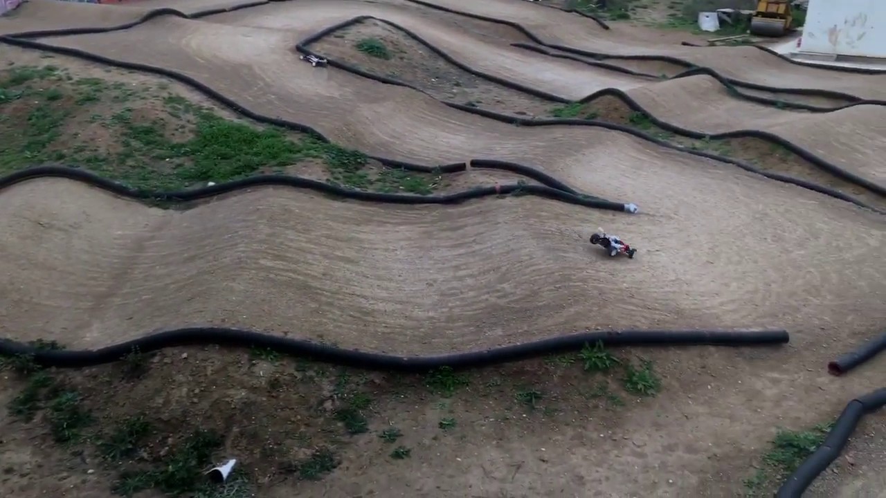 Kyosho Inferno TR-15 buggy @ Northpark racetrack