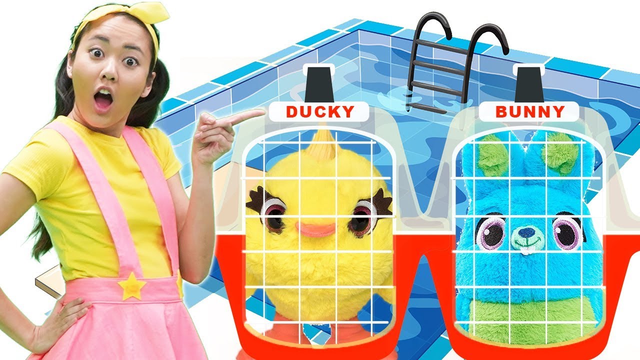 Toy Story 4 Swimming Pool Jail with Ellie and Woody