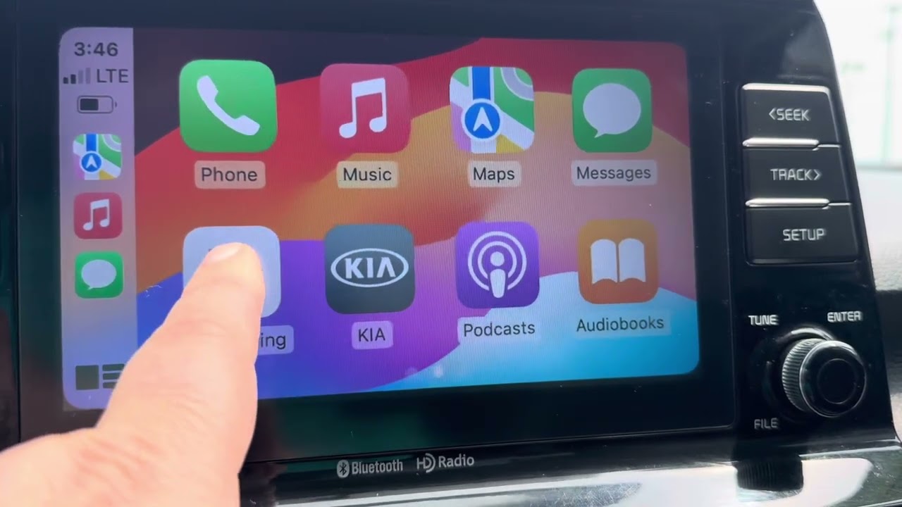 Apple CarPlay basic tutorial how-to use and understand CarPlay features and benefits