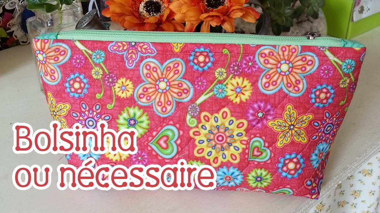 Tia Lili Patchwork: bolsinha ou nécessaire com zíper