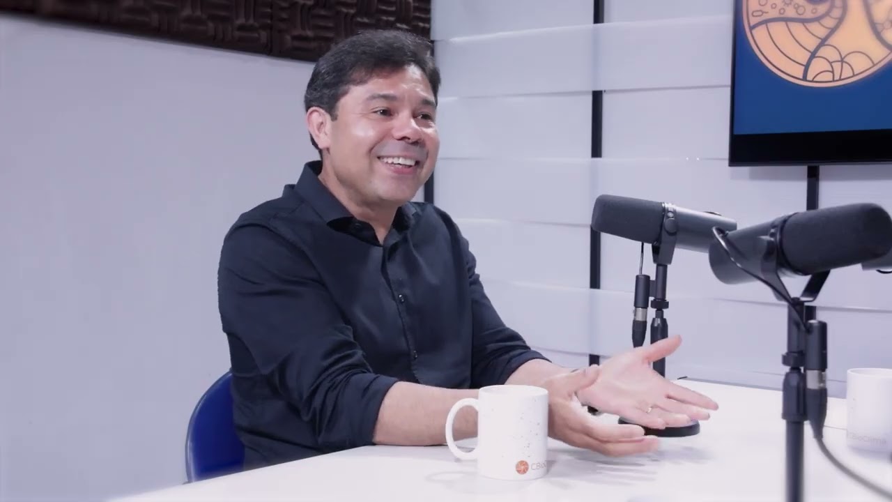 Episódio 30: Ecologia das relações: plantas e polinizadores - Dr. Felipe Amorim