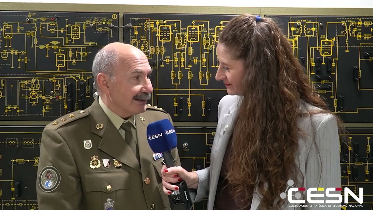 Coronel Fernando Outela CESN Seguridad Nacional Defensa - Spain