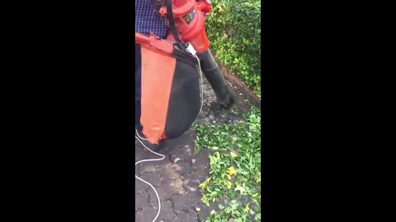 Aspira foglie trituratore