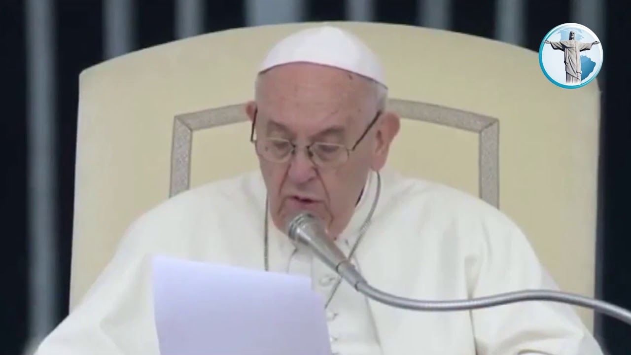 Francisco: El Bautismo, fundamento de la vida cristiana