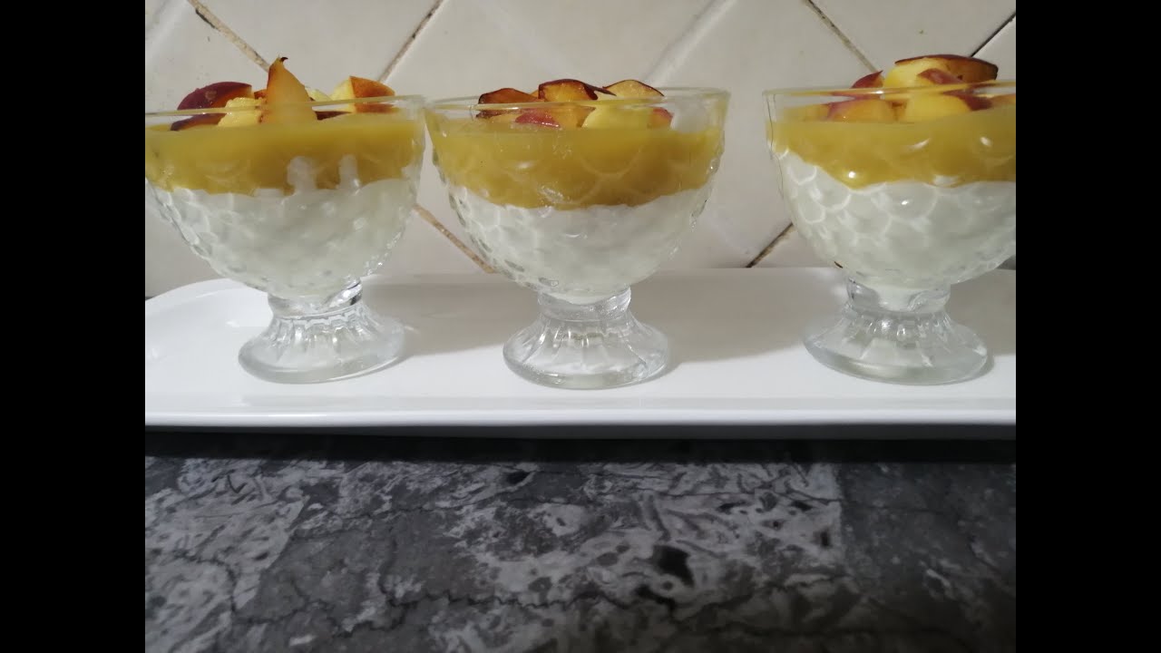 تحلية  باردة و رائعة بفاكهة الخوخ