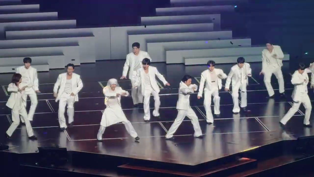 Black Suit @20260111 Super Junior SS10 in Macau