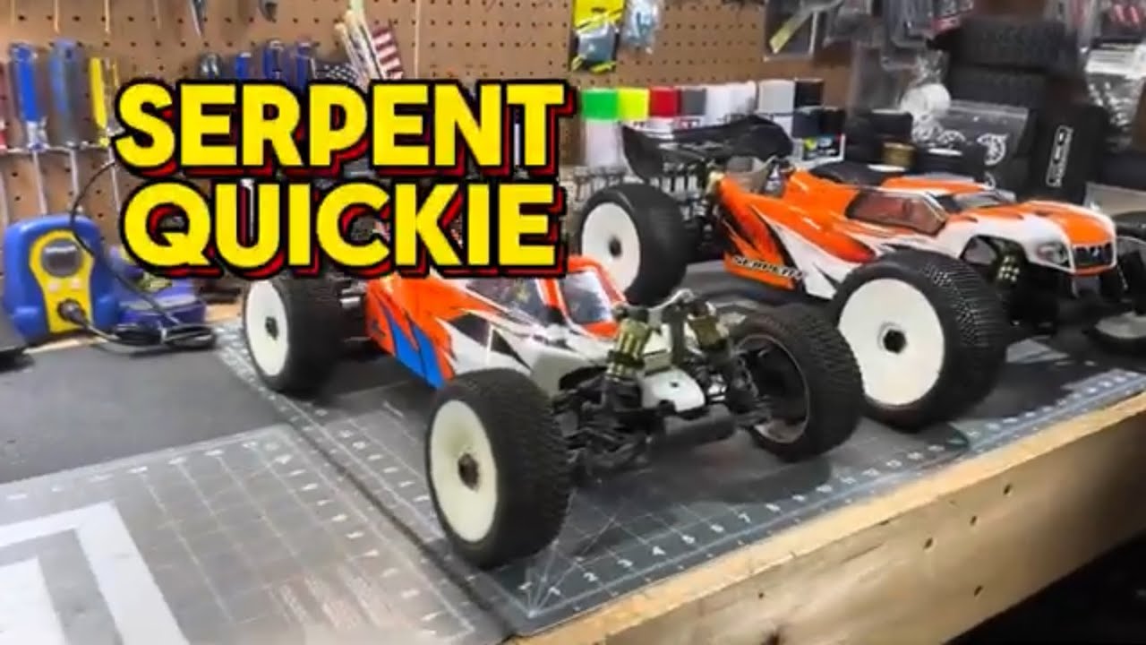 Serpent Quickie! SRX8-E BUGGY vs S811-E TRUGGY