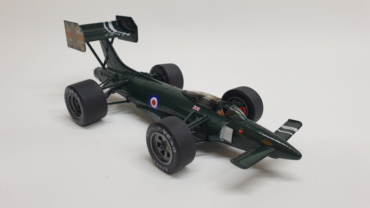 Building the Airfix 1/72 Supermarine Swift FR 5 with a twist - Part Two - paint and finish