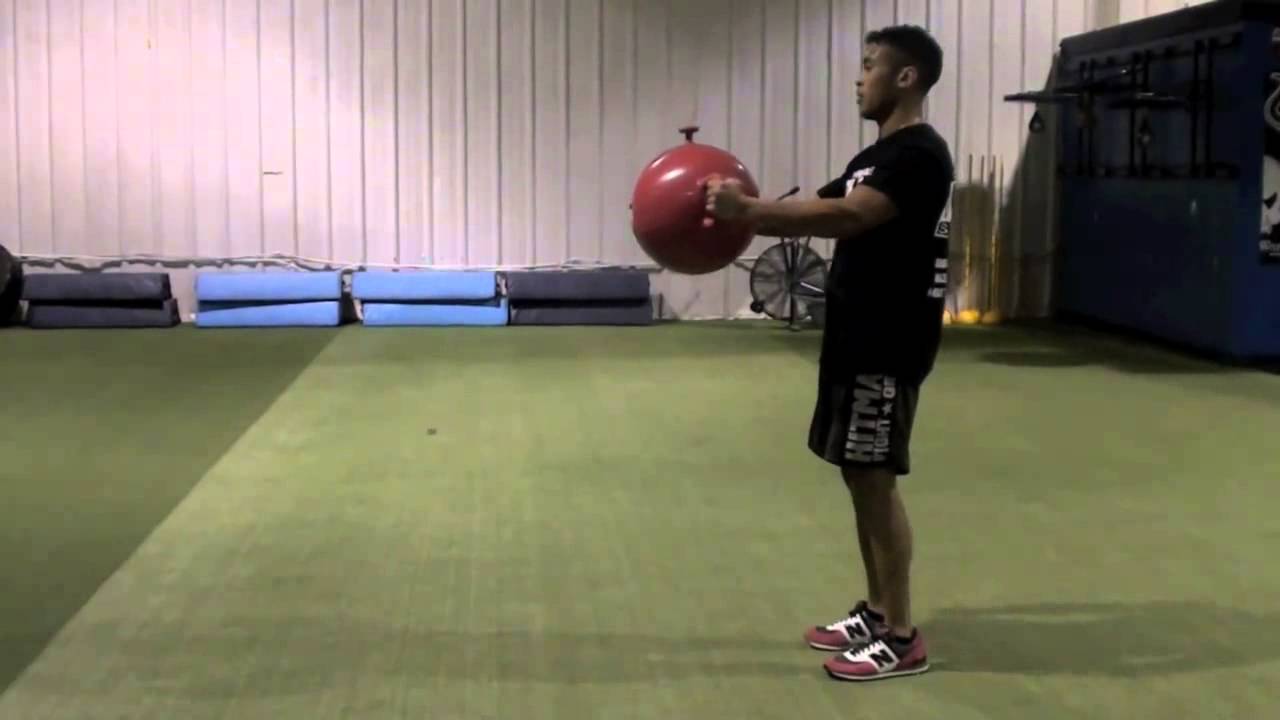 Kamagon Ball Lunges