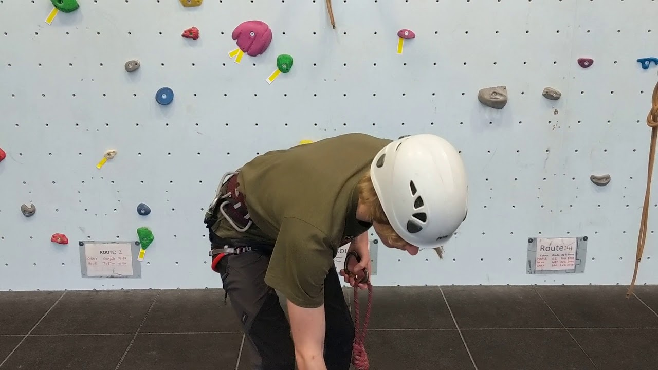 Setting up a ground anchor